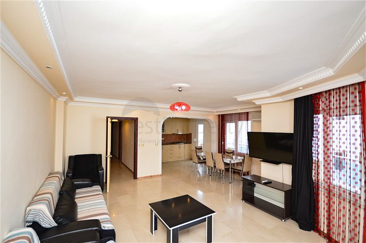 Apartment 4+1 50 m vom Mittelmeer entfernt