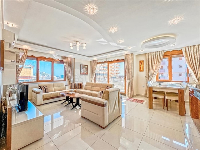 Geräumige 2+1 Wohnung im Stadtteil Mahmutlar