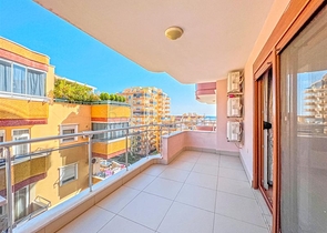 Geräumige 2+1 Wohnung im Stadtteil Mahmutlar