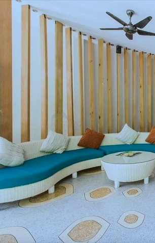 Geräumige Apartments am Strand von Kamala