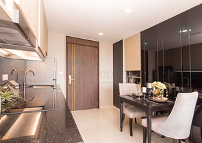 Wohnanlage Hoteltyp am Strand von Surin