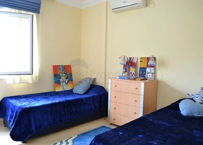 Möblierte Wohnung in einem schönen Komplex in Mahmutlar zu vermieten