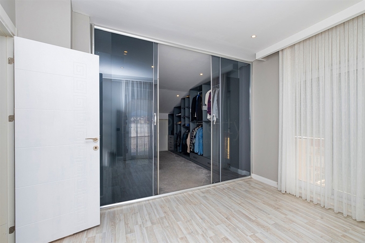 4+1 Duplex-Wohnung im Wohnbezirk Kyzylaryk - Antalya 