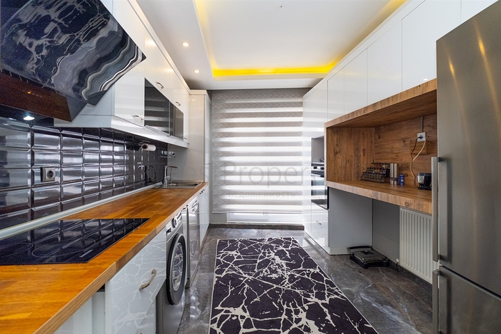 4+1 Duplex-Wohnung im Wohnbezirk Kyzylaryk - Antalya 