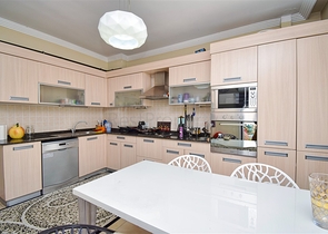 Wohnung mit 5+1 Doppelhaushälfte in Meidankavagy - Antalya 