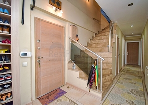 Wohnung mit 5+1 Doppelhaushälfte in Meidankavagy - Antalya 