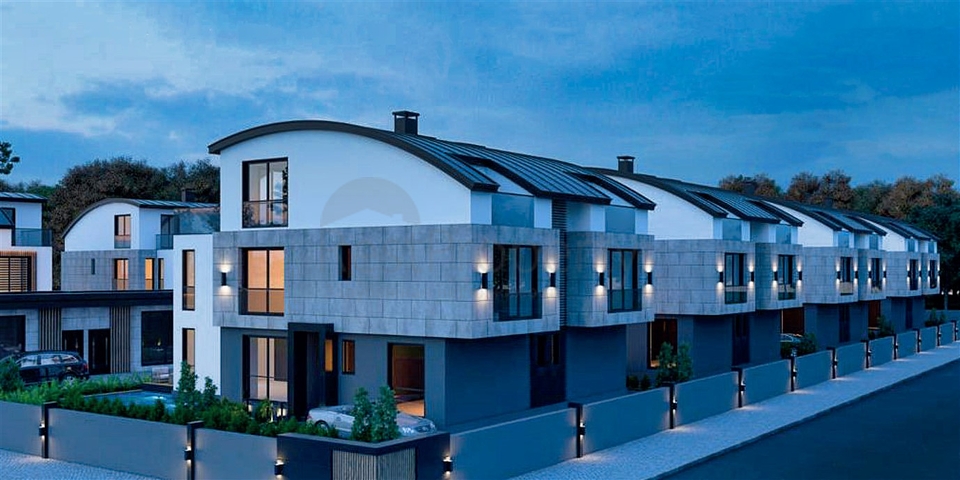 Villa mit 5+1 Grundriss in Side Antalya 