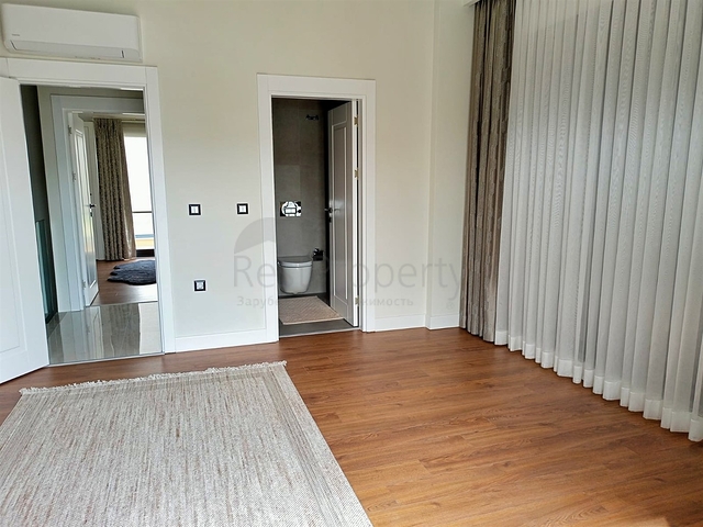 Villa mit 5+1 Grundriss in Side Antalya 