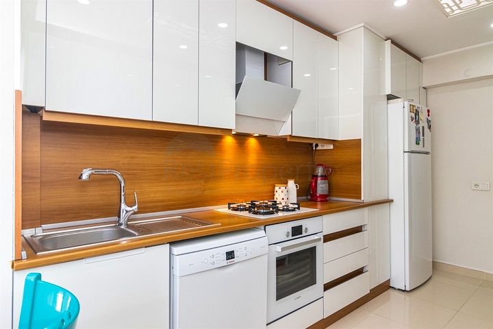 Wohnung mit 3+1 Grundriss in der Wohngegend Varlik - Antalya