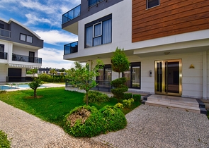 3+1 Wohnung in der Wohngegend Güzeloba - Antalya  