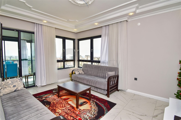 Wohnung 5+1 Duplex in der Wohngegend Çaglayan - Antalya 