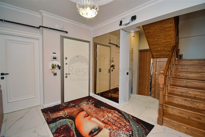 Wohnung 5+1 Duplex in der Wohngegend Çaglayan - Antalya 