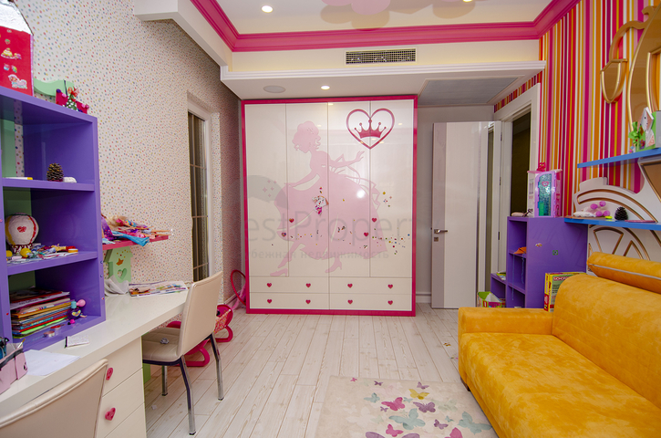 Villa mit 4+2 Grundrissen in der Region Doshemealty - Antalya 