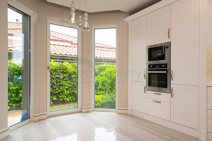 Villa mit 4+2 Grundrissen in der Region Doshemealty - Antalya 