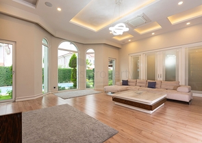 Villa mit 4+2 Grundrissen in der Region Doshemealty - Antalya 