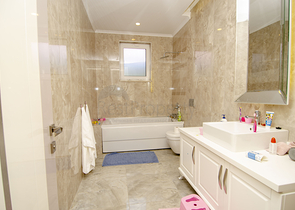 Villa mit 4+2 Grundrissen in der Region Doshemealty - Antalya 