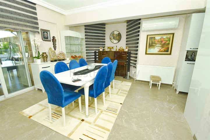 Wohnung mit 5+1 Doppelhaushälfte in Kemer - Antalya 