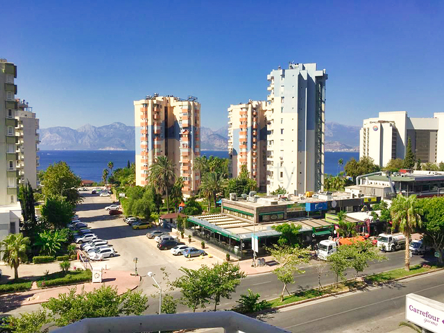 Wohnung mit 3+1 Grundriss im Wohnbezirk Shirinyaly - Antalya  Wohnung mit 3+1 Grundriss im Wohnbezirk Shirinyaly - Antalya