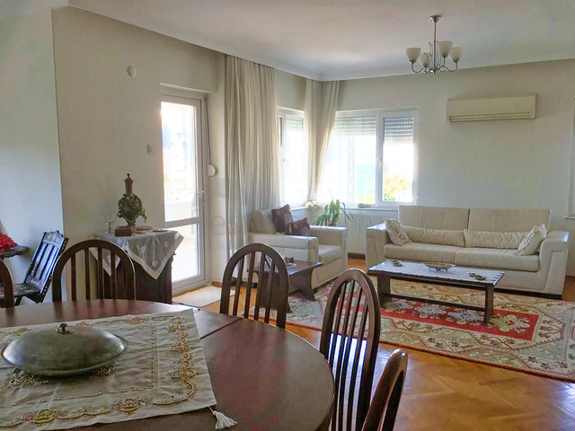 Wohnung mit 3+1 Grundriss im Wohnbezirk Shirinyaly - Antalya  Wohnung mit 3+1 Grundriss im Wohnbezirk Shirinyaly - Antalya