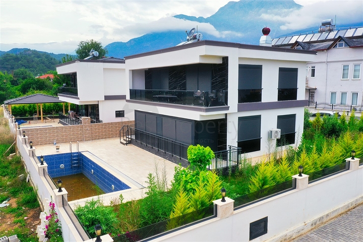 4+1-Villa im Stadtteil Tekirova - Antalya