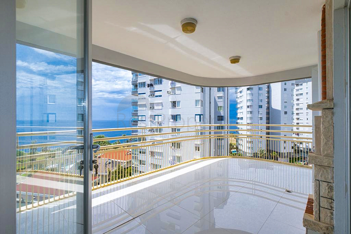 Wohnung mit 3+1 Grundriss im Wohnbezirk Shirinyaly - Antalya Wohnung mit 3+1 Grundriss im Wohnbezirk Shirinyaly - Antalya