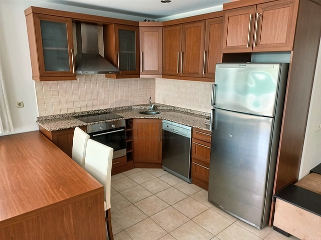 2+1 Wohnung in der Wohngegend Güzeloba - Antalya 