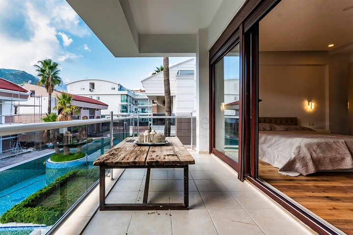 Villa mit 5+2 Grundrissen in Sarysu - Antalya