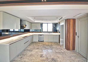 Villa mit 6+1 Grundriss in der Wohngegend Güzeloba - Antalya