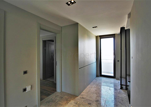 Villa mit 6+1 Grundriss in der Wohngegend Güzeloba - Antalya