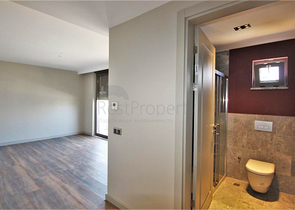 Villa mit 6+1 Grundriss in der Wohngegend Güzeloba - Antalya