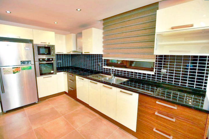 3+1-Villa in Kemer - Antalya