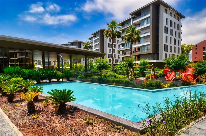 Apartment mit 3+1 Grundriss in der Wohngegend Gyursou - Antalya