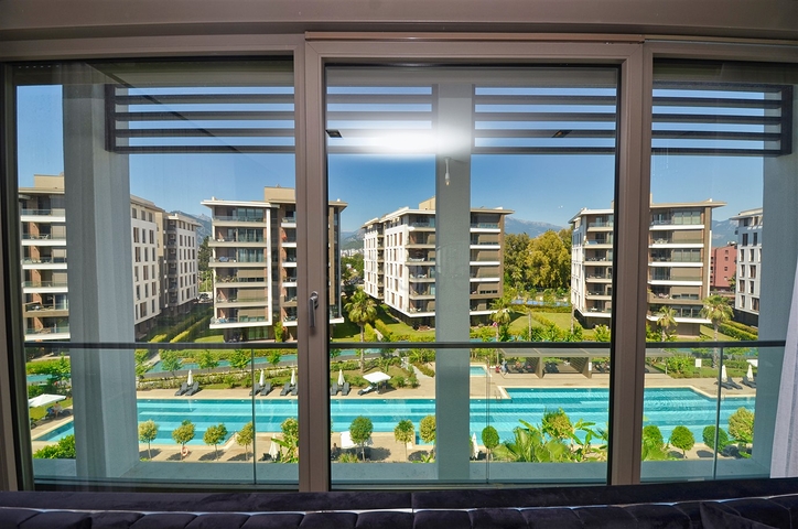 Apartment mit 3+1 Grundriss in der Wohngegend Gyursou - Antalya
