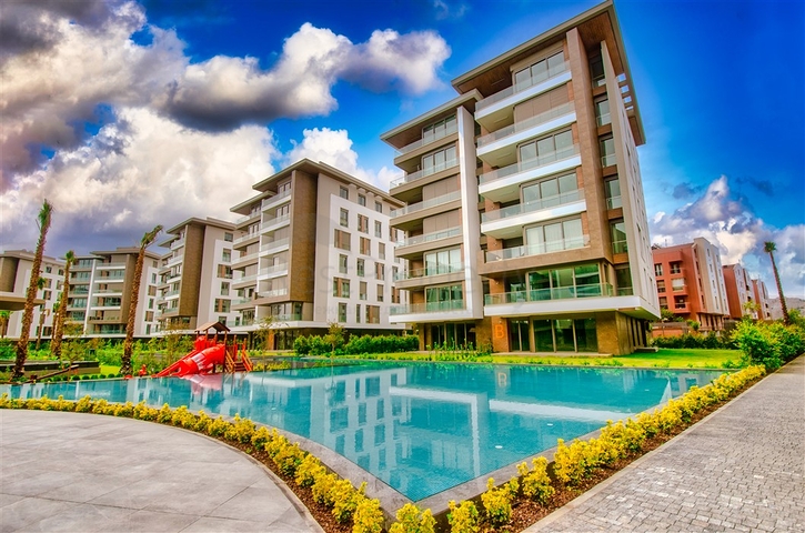 Apartment mit 3+1 Grundriss in der Wohngegend Gyursou - Antalya