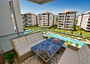 Apartment mit 3+1 Grundriss in der Wohngegend Gyursou - Antalya