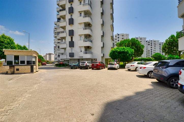 3+1 Wohnung in der Wohngegend von Kemeragsa - Antalya 