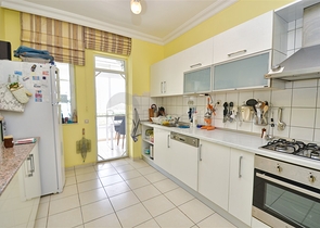 3+1 Wohnung in der Wohngegend von Kemeragsa - Antalya 