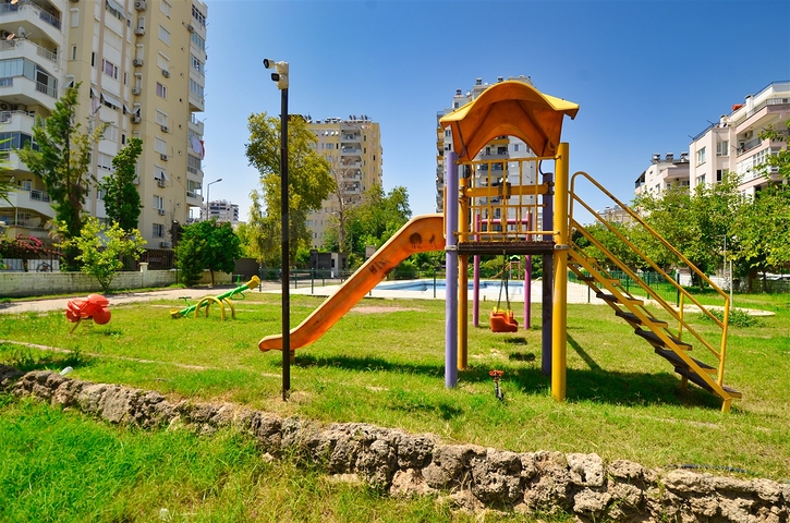 3+1 Wohnung in der Wohngegend Çaglayan - Antalya 