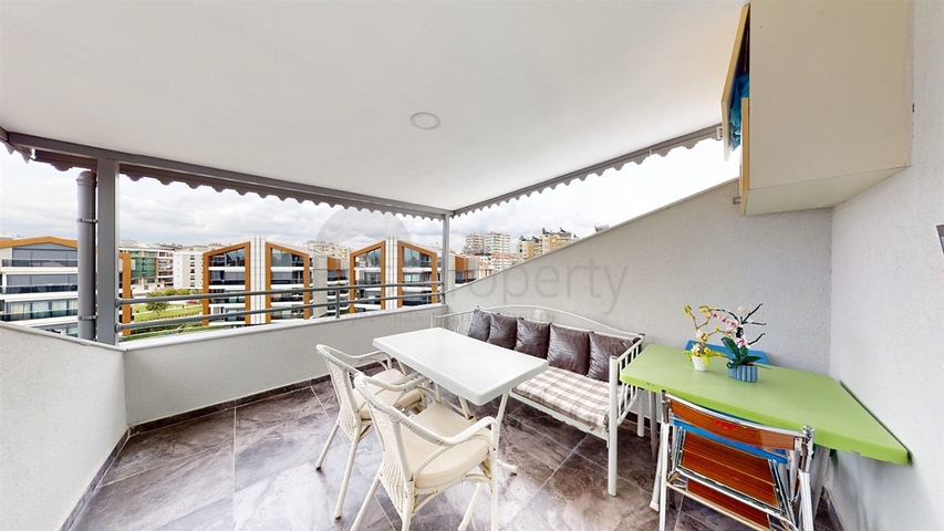 Wohnung mit 6+1 Doppelhaushälfte in der Nachbarschaft von Uncaly - Antalya 