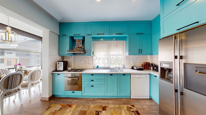 Wohnung mit 6+1 Doppelhaushälfte in der Nachbarschaft von Uncaly - Antalya 