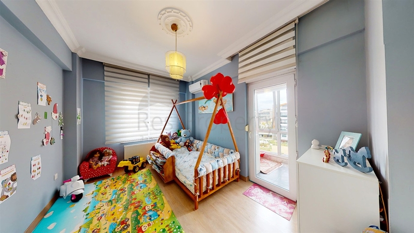 Wohnung mit 6+1 Doppelhaushälfte in der Nachbarschaft von Uncaly - Antalya 