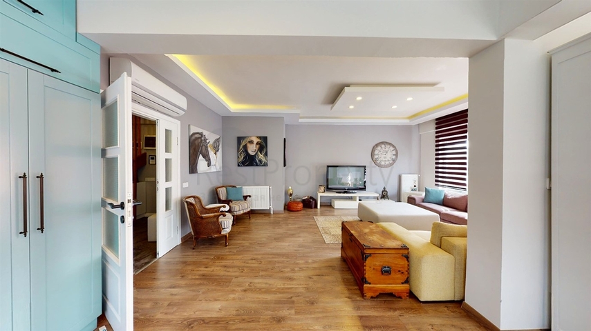 Wohnung mit 6+1 Doppelhaushälfte in der Nachbarschaft von Uncaly - Antalya 