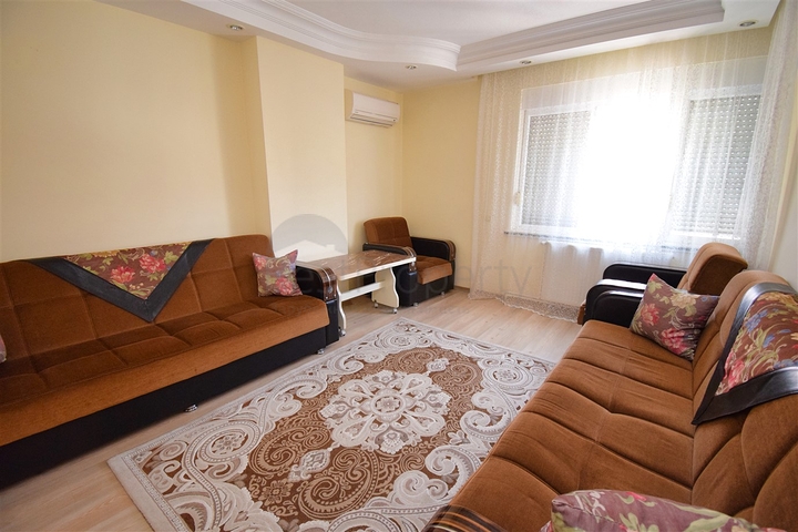 Wohnung mit 6+2 Doppelhaushälfte im Zentrum von Antalya 