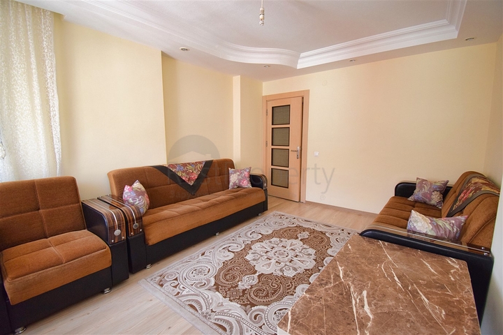 Wohnung mit 6+2 Doppelhaushälfte im Zentrum von Antalya 