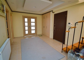 Wohnung mit 6+2 Doppelhaushälfte im Zentrum von Antalya 