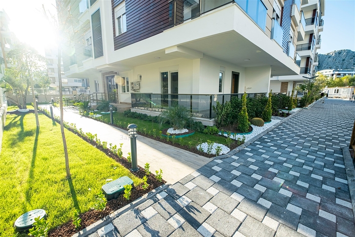 Apartment mit 2+1 Grundriss in der Wohngegend Persimmon - Antalya 