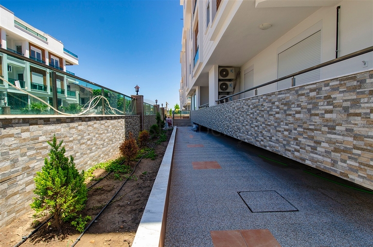 1+1 Wohnung im Wohnbezirk Sarysu -Antalya 