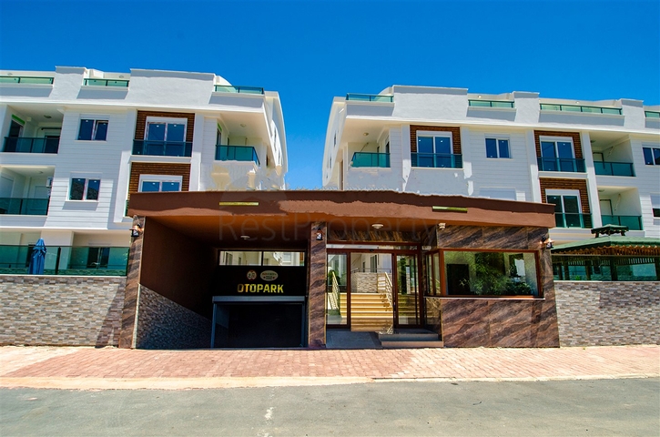 1+1 Wohnung im Wohnbezirk Sarysu -Antalya 