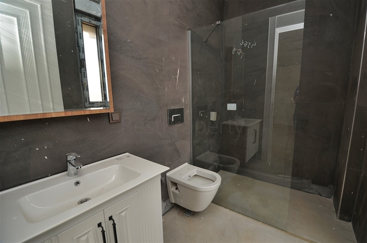 4+1-Villen im Stadtteil Doshemealty - Antalya 