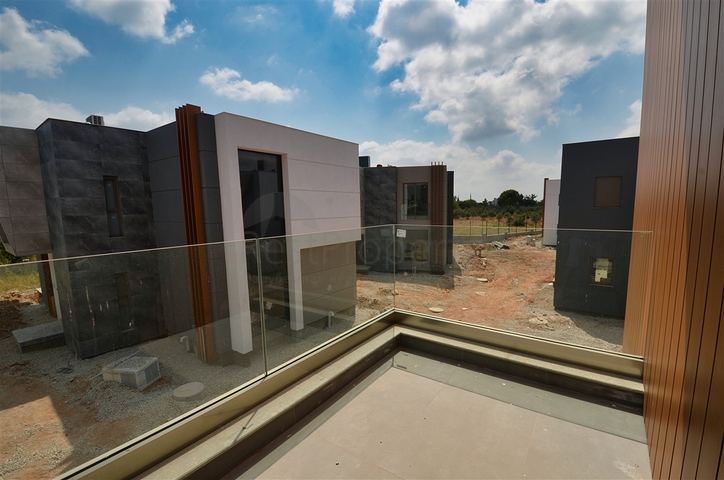 4+1-Villen im Stadtteil Doshemealty - Antalya 